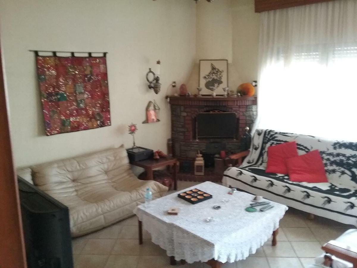 Maisonette Afroditi Villa Peraía Esterno foto